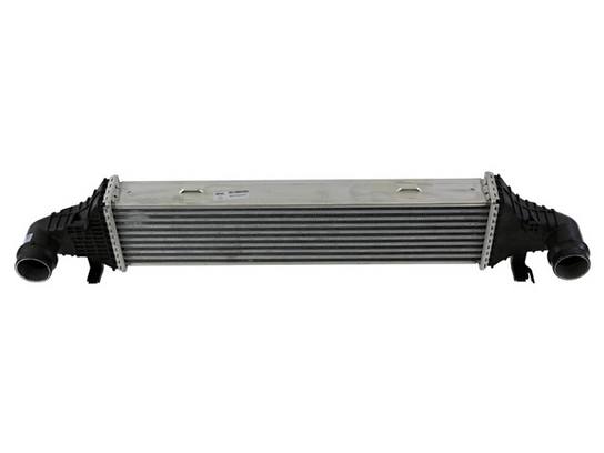 Mercedes Intercooler 376777101 - Behr Hella Service